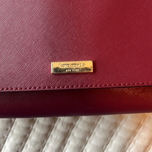 Kate Spade Crossbody Purse - Picture 2 of 9
